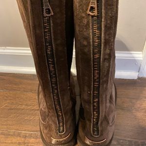 Like New UGG Chocolate Brown Boots